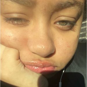 Meet your Posher, Brook